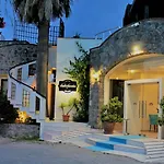 Bella Garden 4*